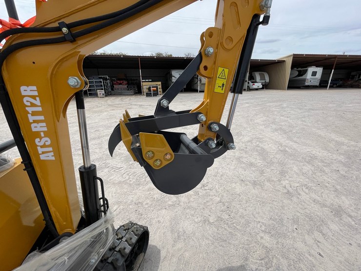 #3015-•-unused-2026-rt12r-mini-excavator-image-10