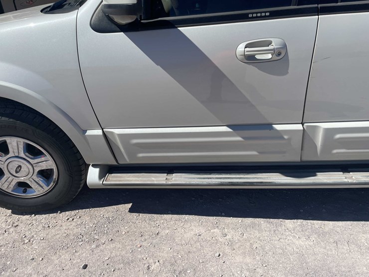 2006-ford-expedition-limited-image-18