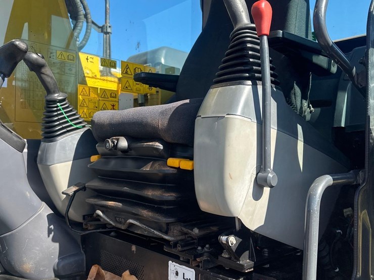 2021-komatsu-pc138us-11-image-33