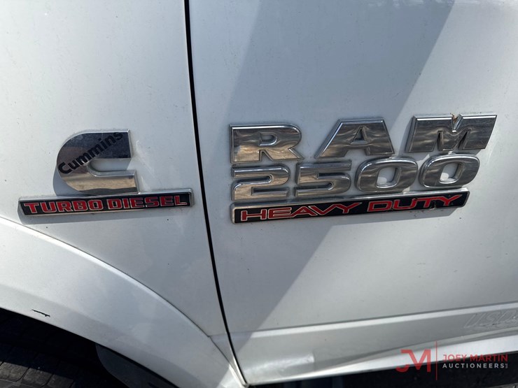2018-dodge-2500-image-6