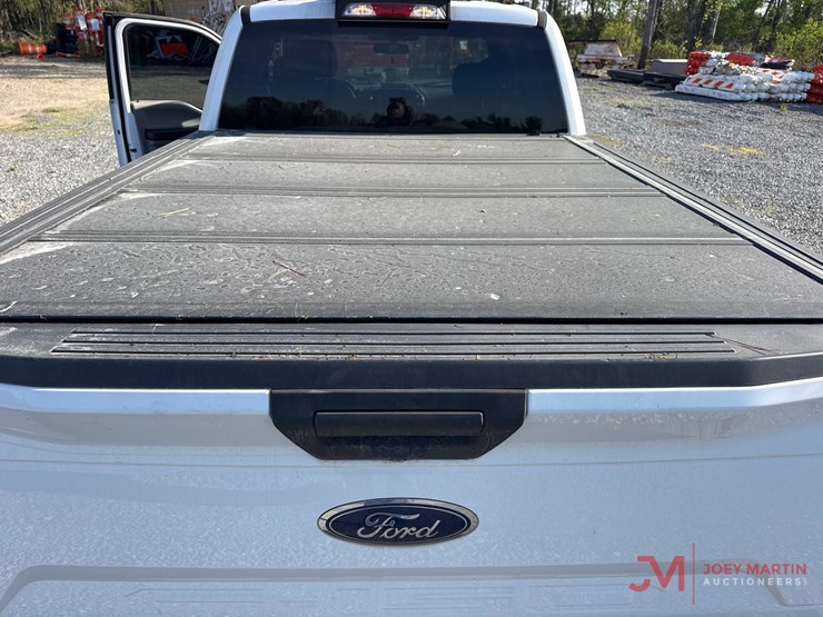 2018-ford-f150-xlt-image-14