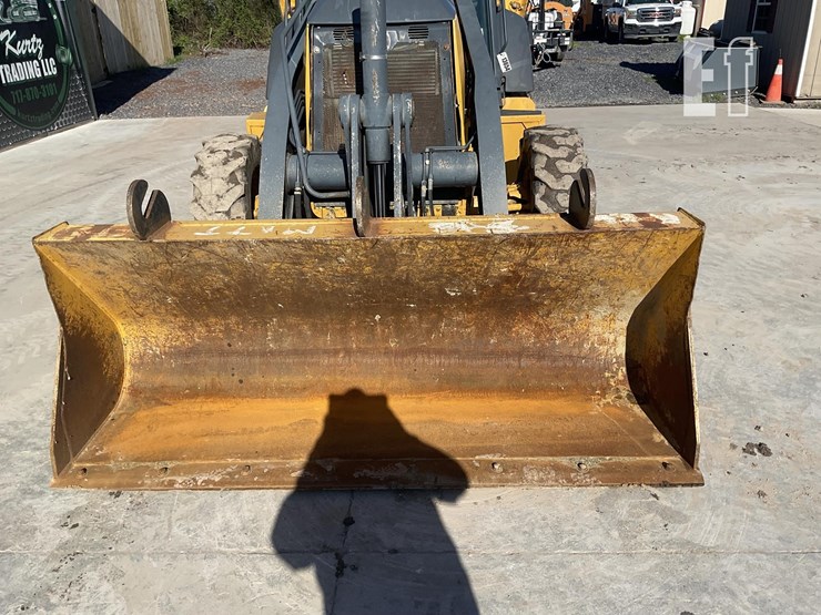 2015-deere-310sl-image-9