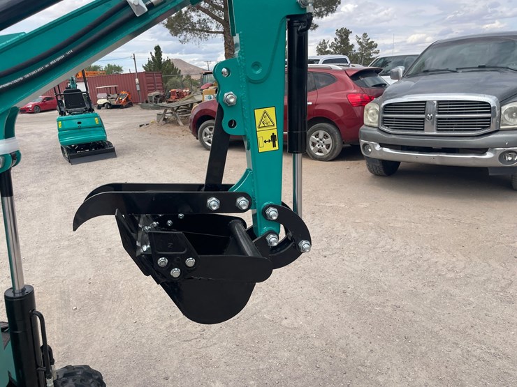 #3010-•-unused-2026-cfg-mini-excavator-image-17