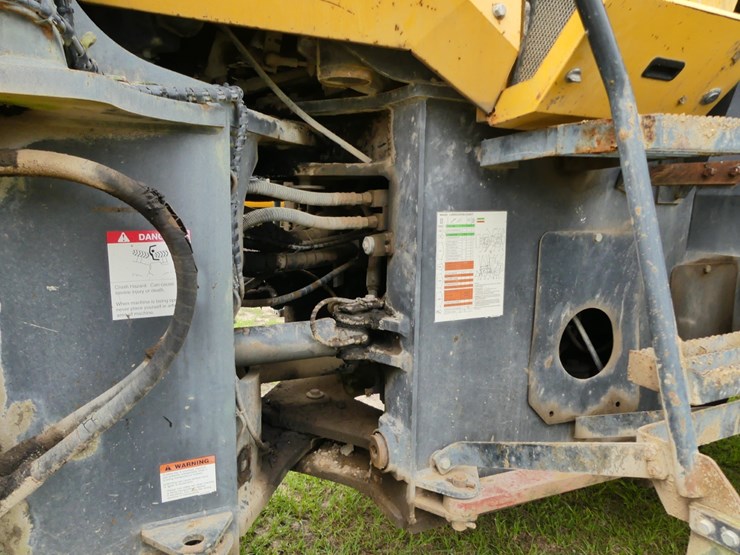 komatsu-wa320-image-12