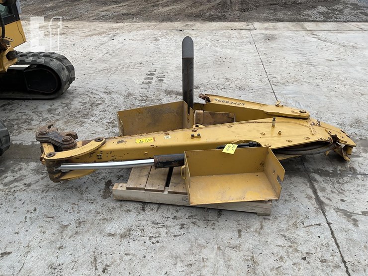 2021-caterpillar-306cr-image-11