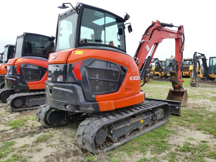 kubota-kx057-5-image-3
