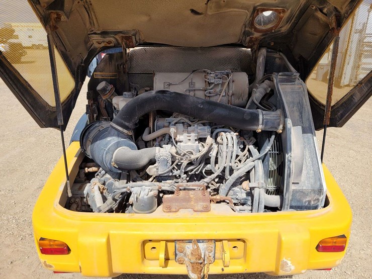 deere-204l-image-5