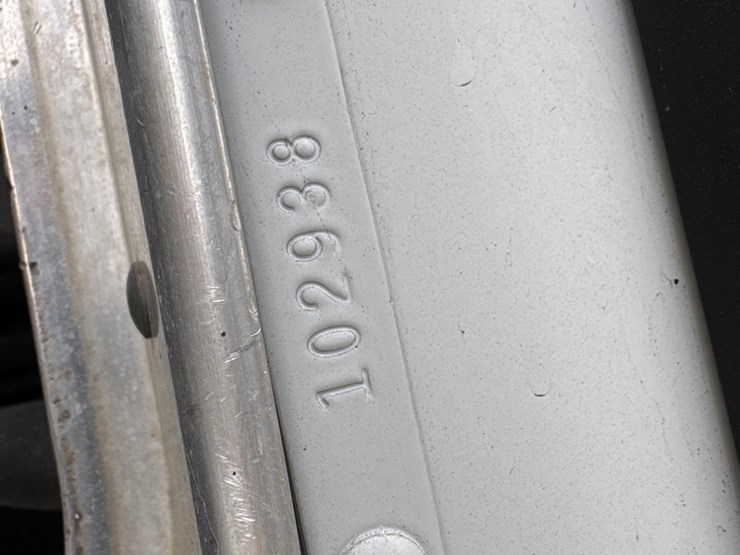 2005-kenworth-t800-image-29