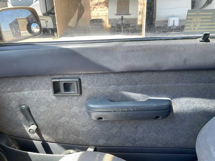 2000-toyota-tacoma-image-64