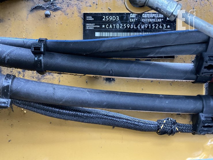2021-caterpillar-259d3-image-19