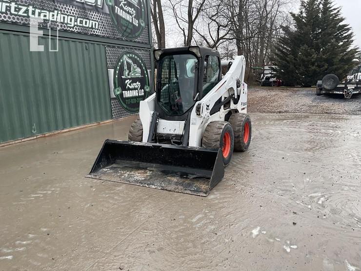2011-bobcat-s750-image-8