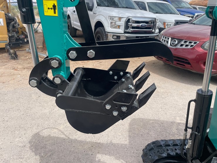 #3009-•-unused-2026-cfg-mini-excavator-image-27