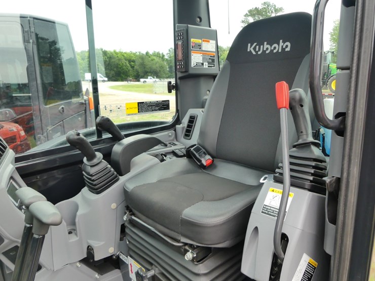 kubota-kx040-4-image-12
