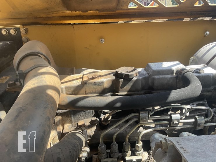 2006-caterpillar-307c-image-19