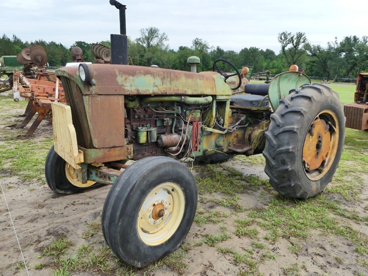 john-deere-1010-image-1