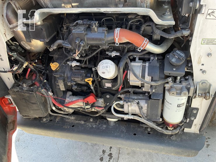 2023-bobcat-t870-image-19