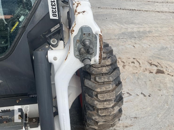 2021-bobcat-s76-image-11