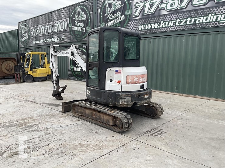 2012-bobcat-e35-image-2