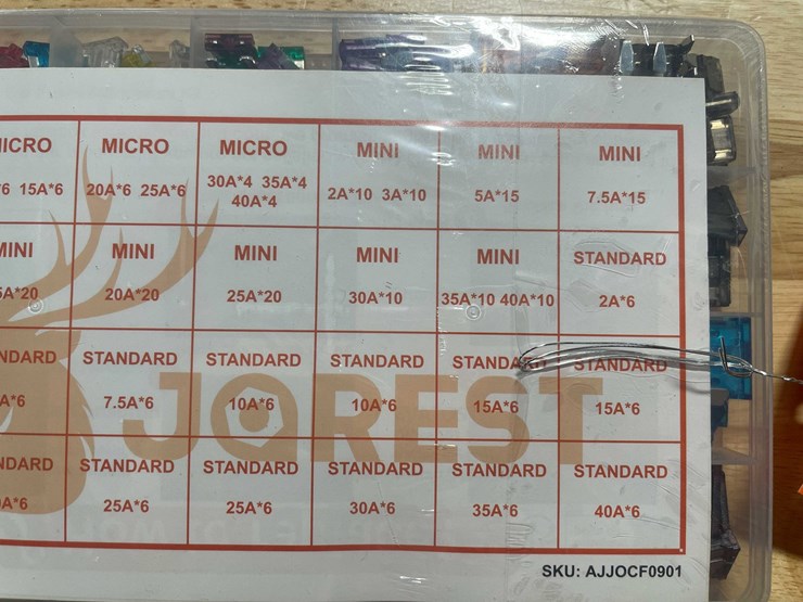 #2582-•-300-piece-vehicle-fuses-set-(cw)-image-4