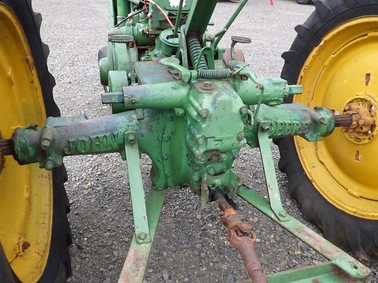 john-deere-b-image-21