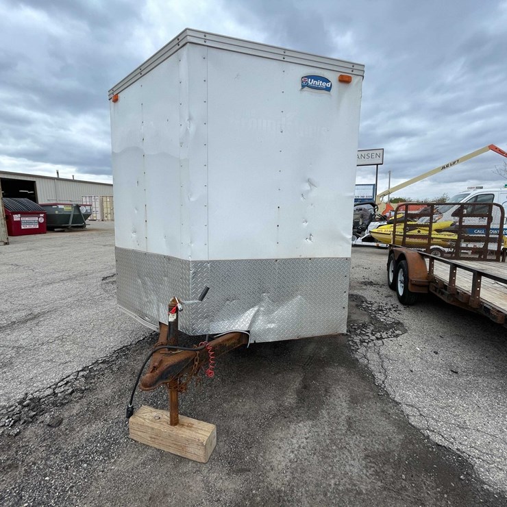 #1487 • Enclosed Trailer (OF)