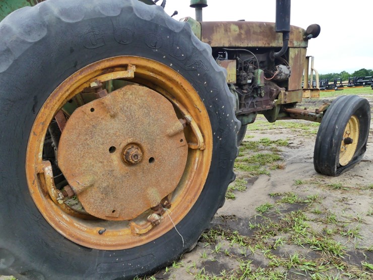 john-deere-1010-image-7