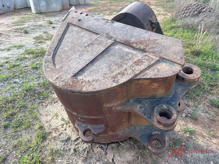 41"-excavator-tooth-bucket,-82mm-pin-hole-image-2