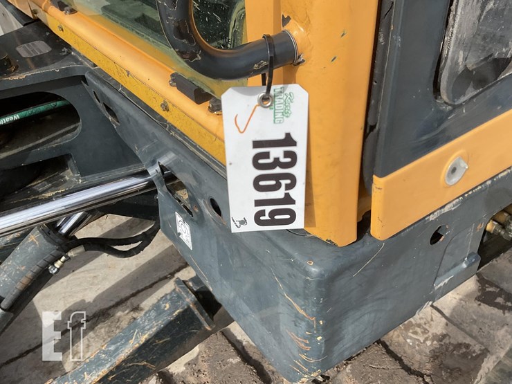 2016-hyundai-robex-60cr-9a-image-23