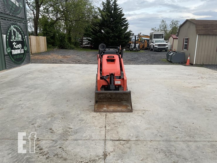 2023-kubota-scl1000-image-6