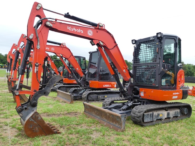 kubota-kx040-4-image-1