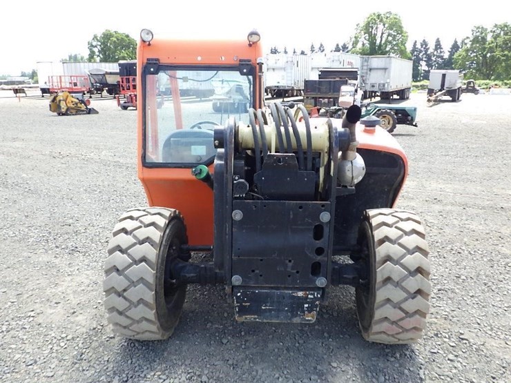 2015-jlg-g5-18a-image-6