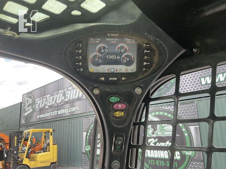 2011-bobcat-t630-image-16