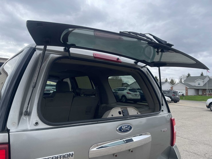 2008-ford-expedition-xlt-image-87