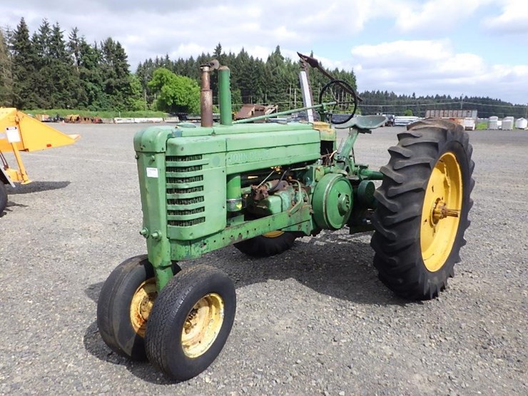 john-deere-b-image-1