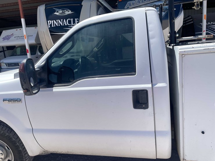 2005-ford-f250-sd-image-22