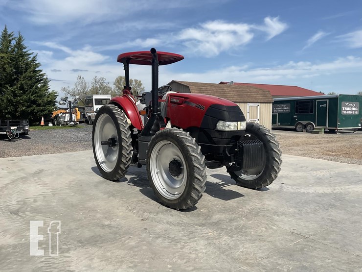2017-case-ih-farmall-140a-image-6
