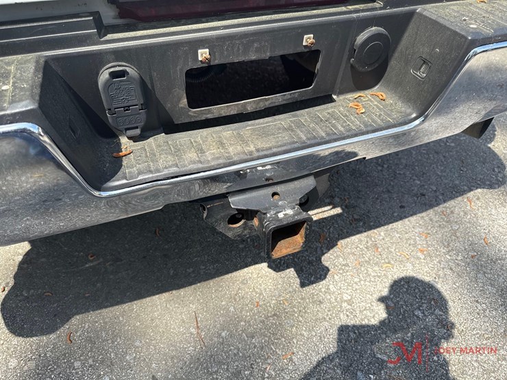2018-gmc-3500-image-11