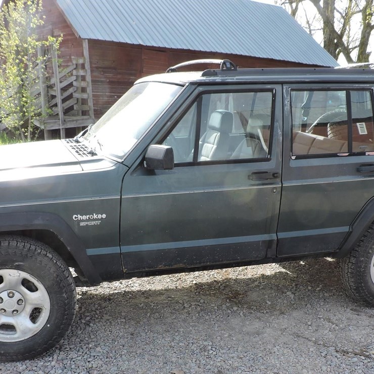 1993 JEEP CHEROKEE