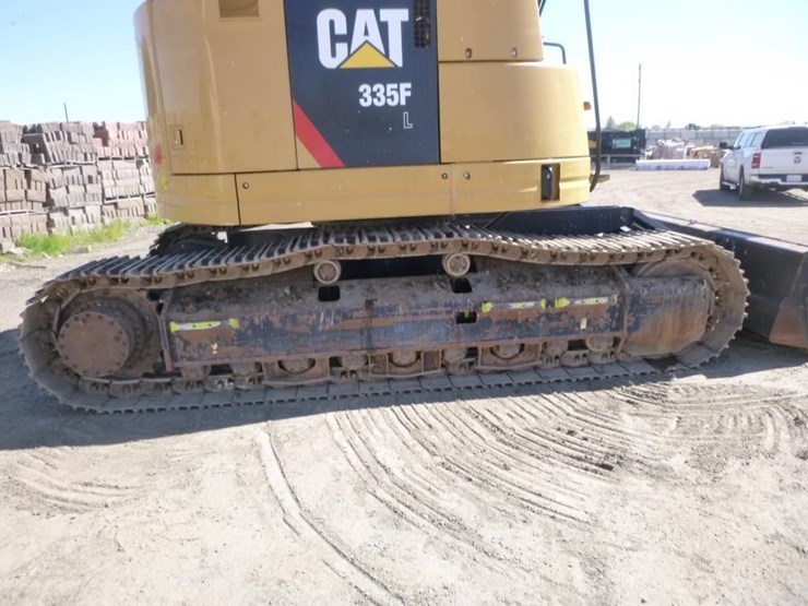 2019-caterpillar-335f-lcr-image-47