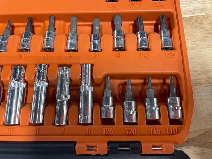 #2571-•-53-piece-socket/bit-set-(cw)-image-7