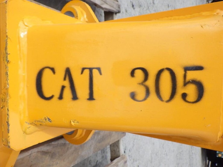 caterpillar-305-image-5