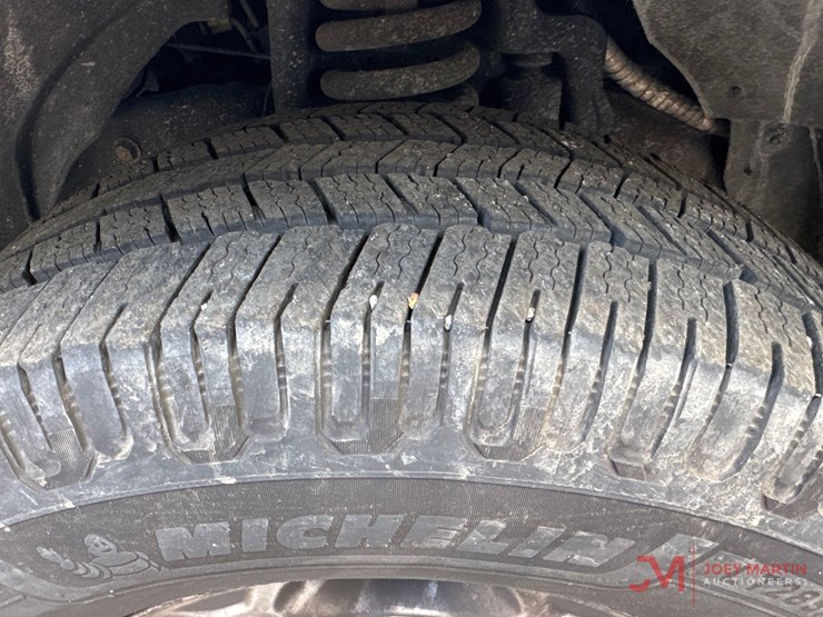 2015-ford-f250-xlt-image-5