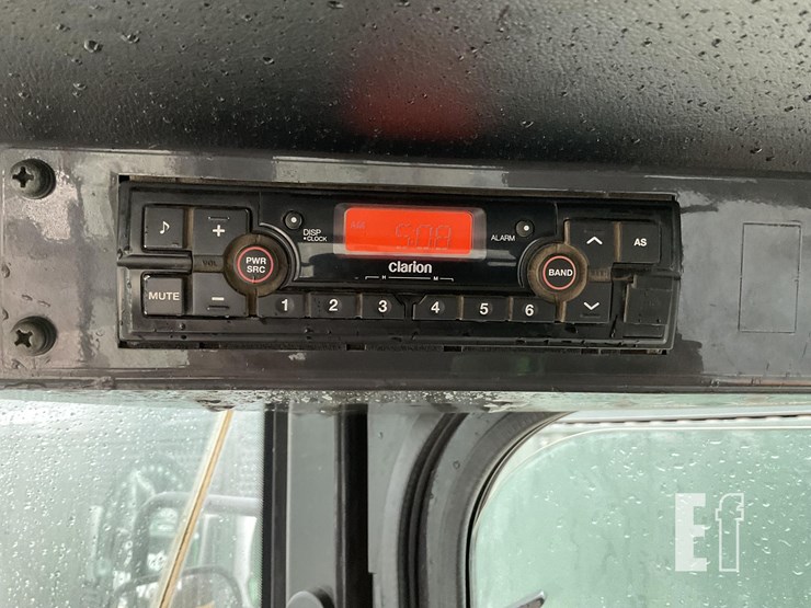 2019-hitachi-zw80-5b-image-13
