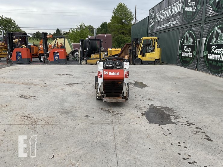 2004-bobcat-mt52-image-3