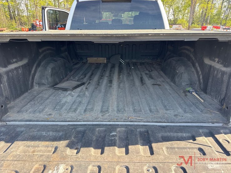 2018-ford-f150-xlt-image-16