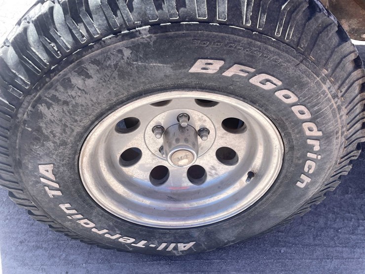 #152-•-2000-jeep-4x4-(has-tx-rebuilt-salvage-title)-image-9