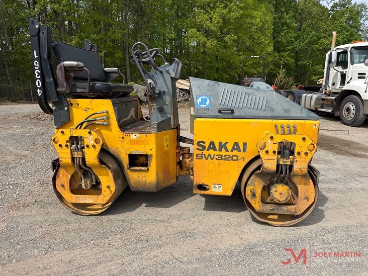 2015-sakai-sw320-1-image-2
