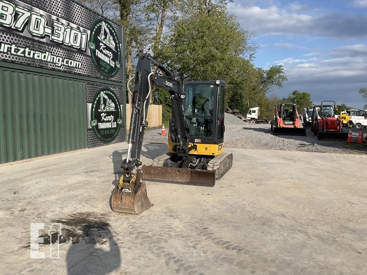 2023-deere-35g-image-8