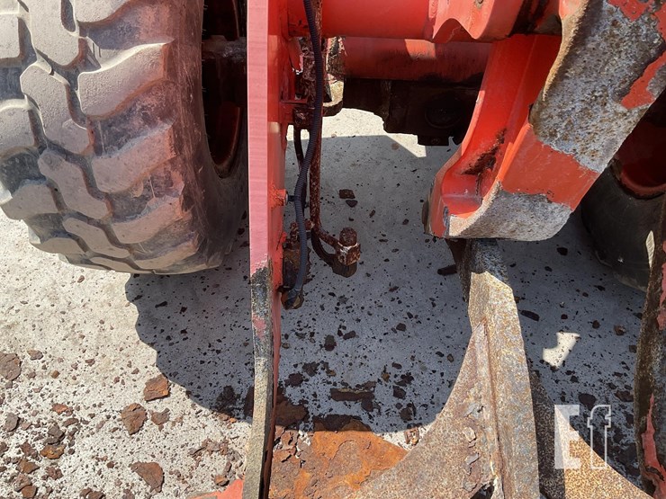 2020-kubota-r630-image-11