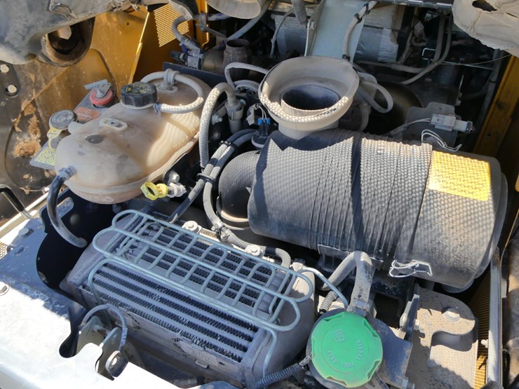 2022-deere-333g-image-9